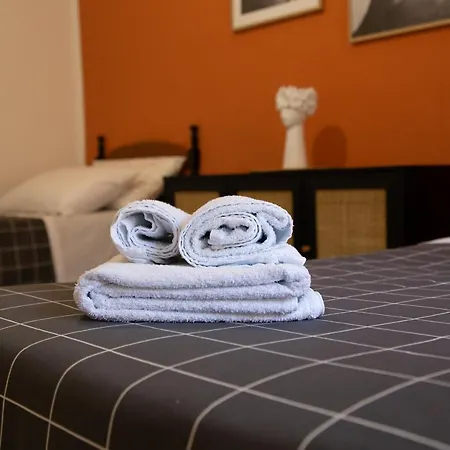 Apartament La Sedia Rossa Historical Centre *