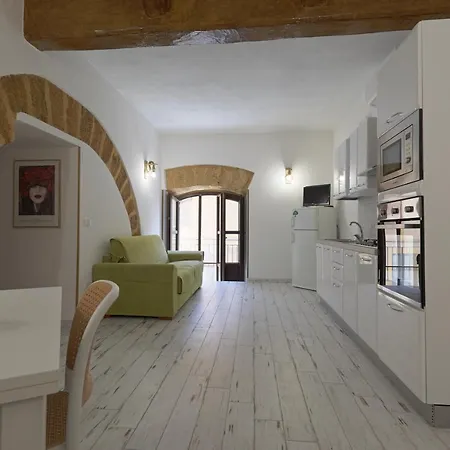 La Sedia Rossa Historical Centre Apartment Agrigent