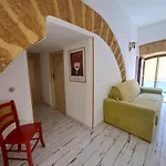 La Sedia Rossa Historical Centre Агридженто